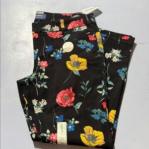 Old Navy Black Leggings with Floral Print